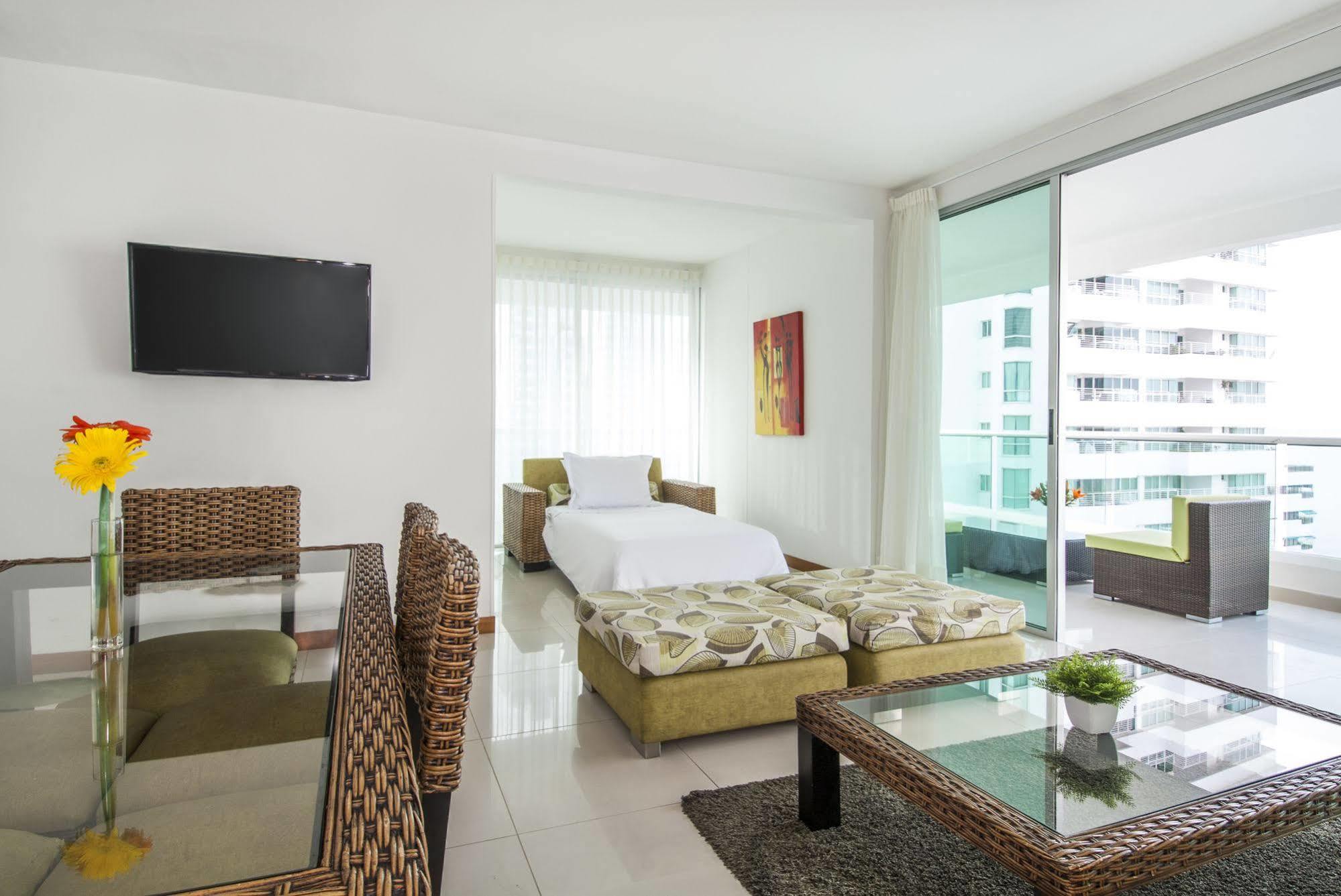 Apartahotel Travelers Orange 3*